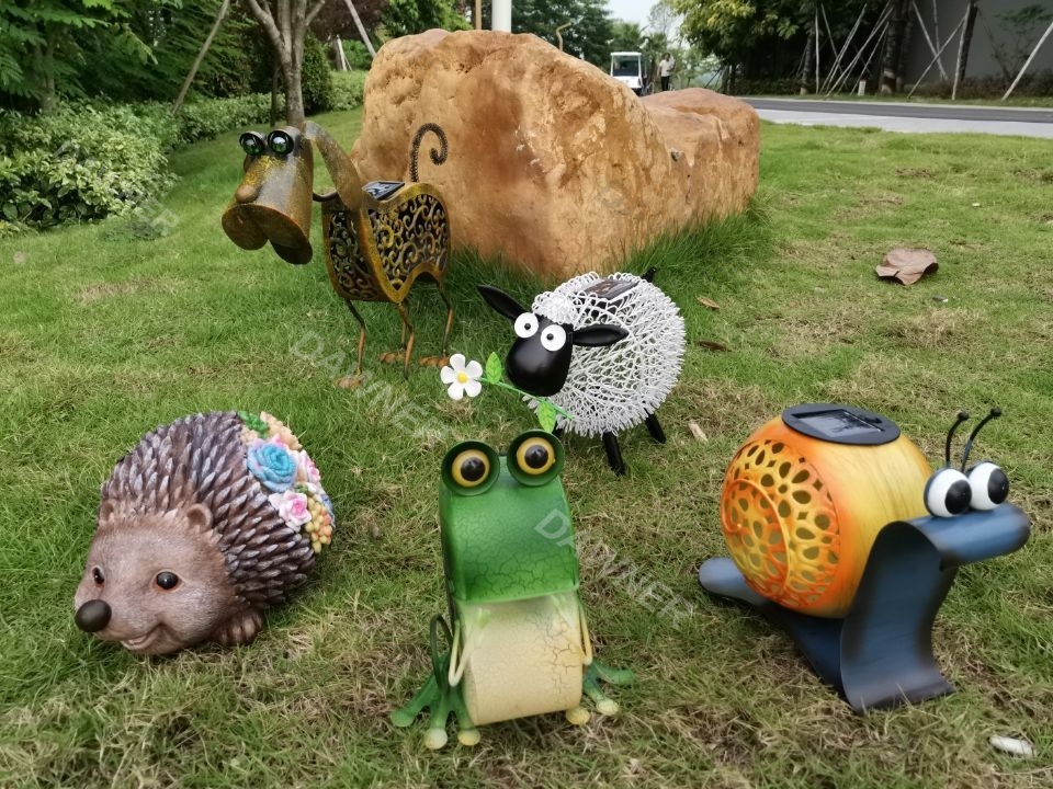 6 Style Garden Silhouette Solar Power Lights Ornamental Animal LED Lights Outdoor Garden(Hedgehog ,Snail, Dog,Owl )