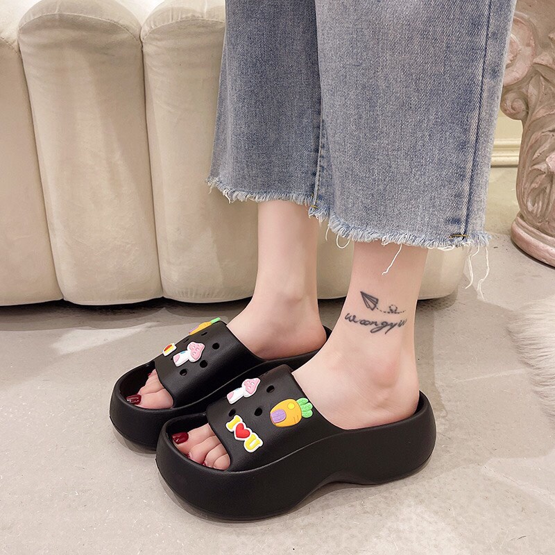 Dép bánh mì nữ đế cao, dép quai ngang kèm sticker dễ thương bản 2022 size 36-40