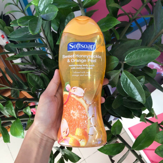 Sữa tắm dưỡng ẩm Sweet Honeysuckle & Orange Peel (hàng mỹ)