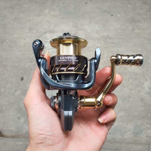 Máy Cemreo X1K 3000 máy đứng chuyên câu lure siêu hot