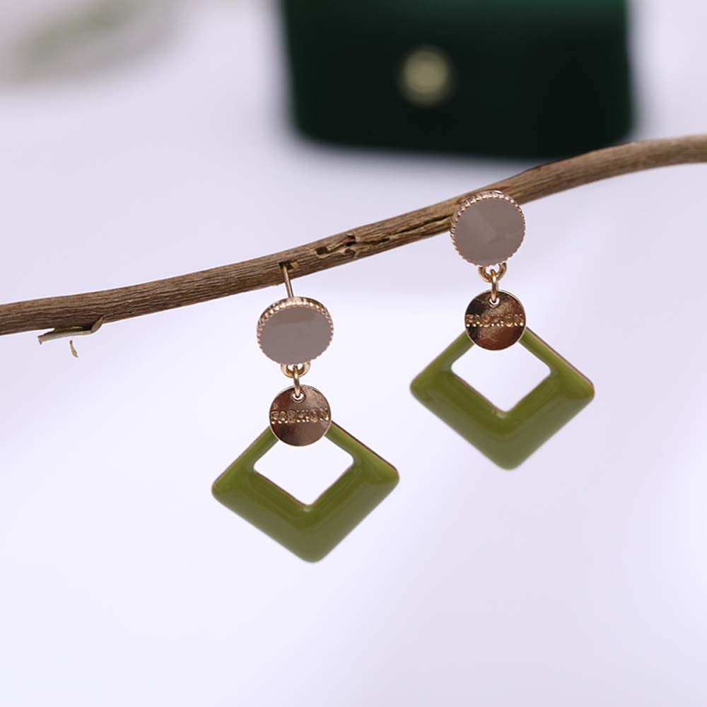 Bông Tai Hình Vuông Thiết Kế Đơn Giản Cho Nữ