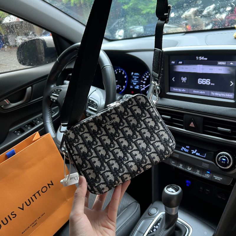 Túi đeo chéo D.I mini sz19cm họa tiết canvas kèm dây da đeo cực tiện