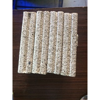 Sứ hoa mai hạt tiêu,