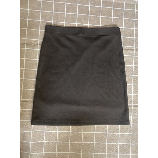 PASS ÁO CRTOP THUN GÂN - Chân váy thun gân