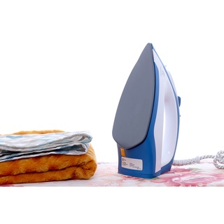 Bàn ủi khô electrolux edi2004