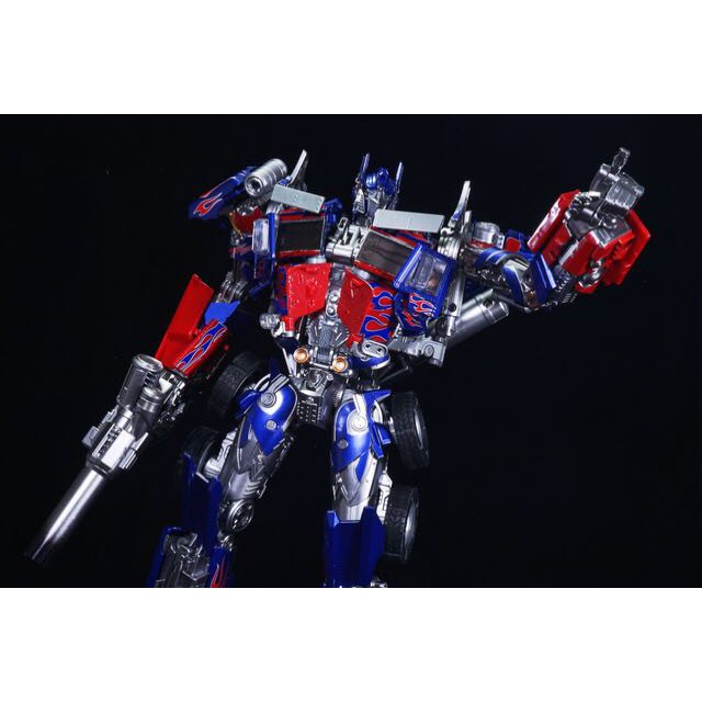 Mô hình Transformer Optimus Prime LS-03 và LS-03F - Black mamba