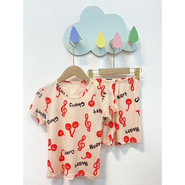 Bộ hè UniFriend Cherry cộc tay