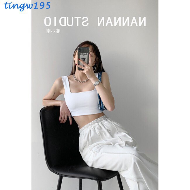 Áo croptop 2 dây cổ vuông trơn màu dáng ôm (trắng, đen) GuZ