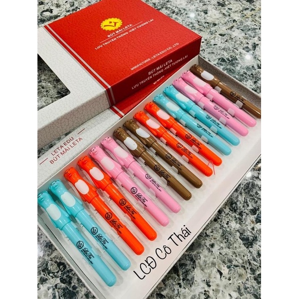Bút gấu chó
