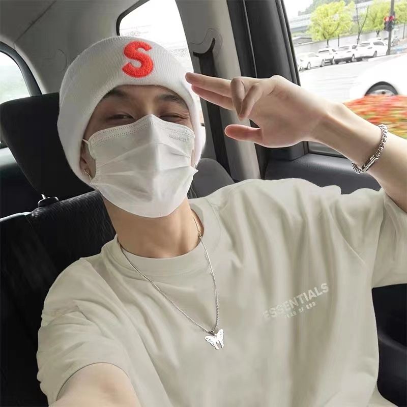 Áo thun FOG FEAR OF GOD ESSENTIALS dáng rộng tay ngắn có túi ngực