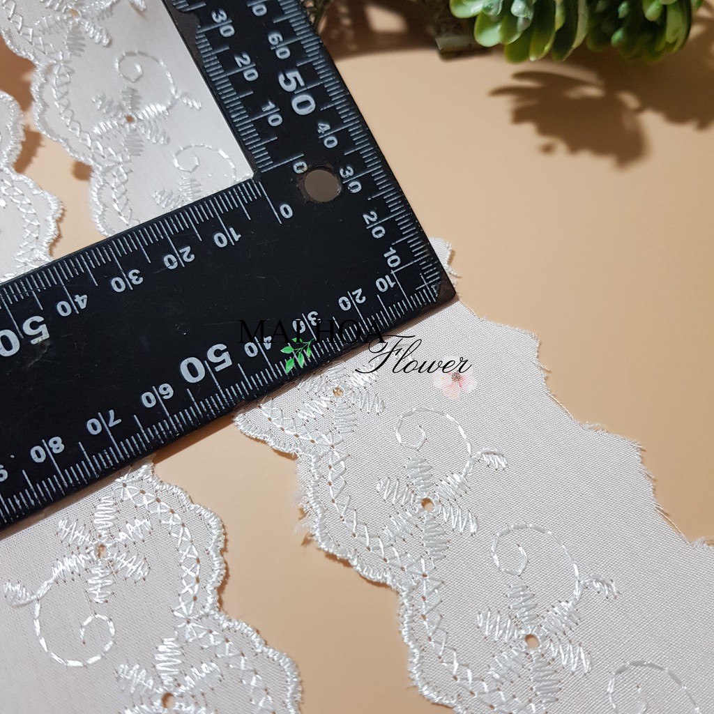 [Size bé 5cm] Dây viền ren thô boi thêu hoa trắng bằng sợi chỉ bóng, may phần tay, cổ hoặc gấu váy áo, Maihoaflower
