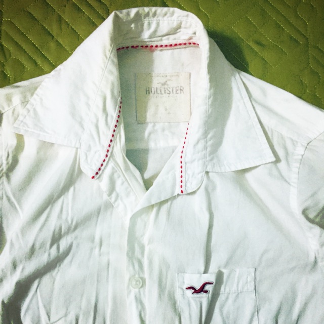 Thanh lý áo sơ mi trắng hiệu HOLLISTER