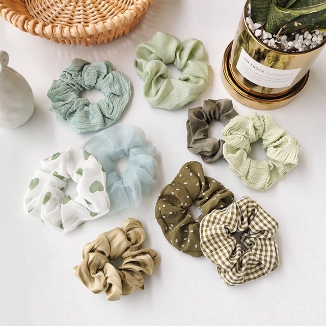 Scrunchies xanh lá cây xinh xắn ✨✨✨