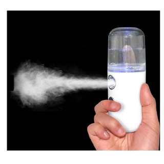 Xịt khoáng Nano mini cầm tay