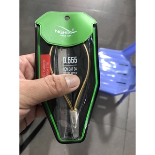 cắt móng d555