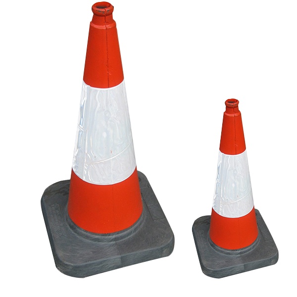 CỌC TIÊU CAO SU 65