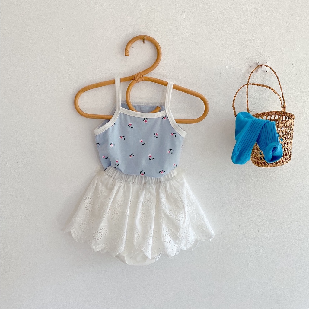 Bộ Đồ Thời Trang Xuân Hè 2022 Gồm Áo Hai Dây In Họa Tiết + Quần Culottes Phối Ren Cho Bé Gái
