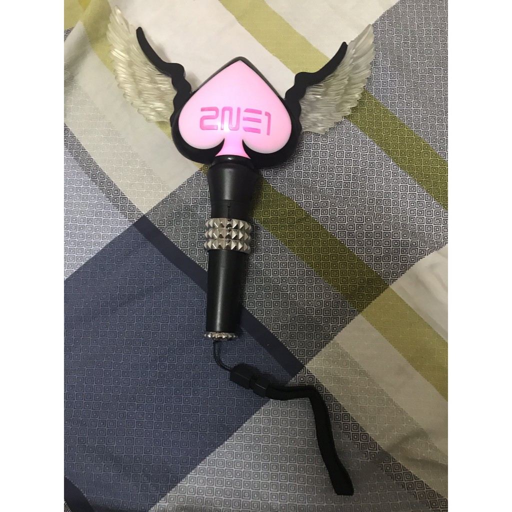 2NE1 Japan Official Light Stick