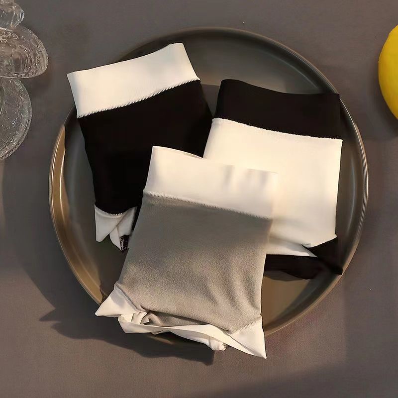 Quần Lót Cotton Đáy Trung Bình Thân Thiện Với Làn Da Kháng Khuẩn Không Đường May Cho Nữ