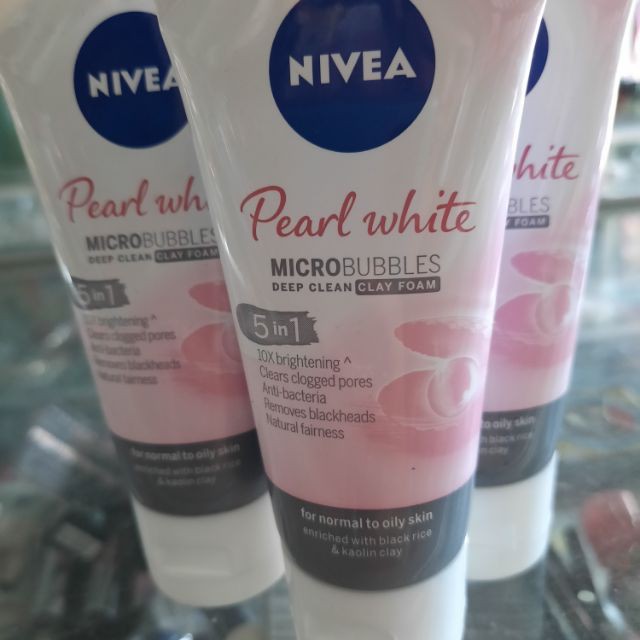 Sữa rửa mặt NIVEA Pearl White giúp trắng da ngọc trai (100g)