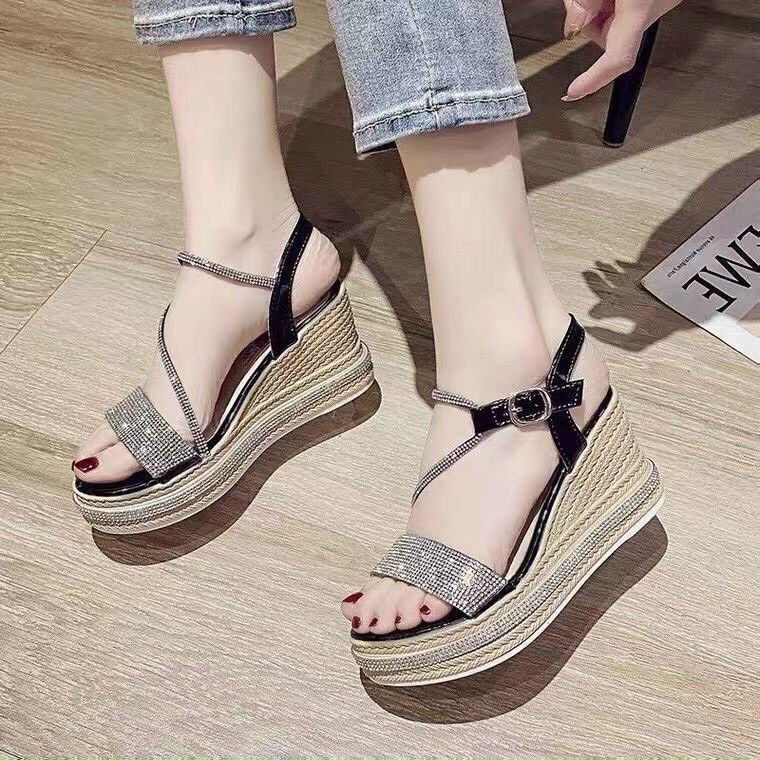 Sandand nữ đế xuồng cao cấp siêu nhẹ, cao 9F