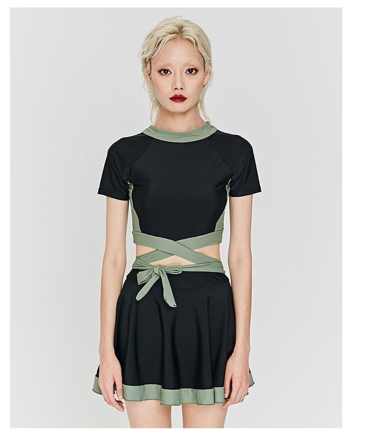 Bộ Đồ Bơi Thời Trang Hàn Quốc 2021 | BigBuy360 - bigbuy360.vn