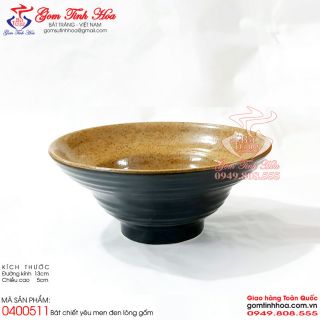 Bát chiết yêu men đen lòng gốm