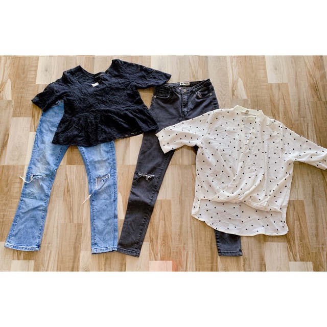 Ht213 Áo ren đen 50k Áo chấm bi đổ đắp chéo 120k Quần jean size 26 xanh 40k, đen 70k