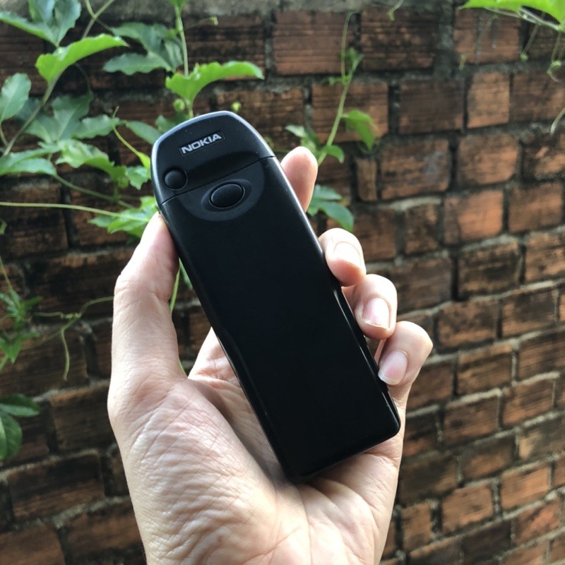 Điện Thoại Nokia 6310 Màu Bạc Kèm Đế Sạc | BigBuy360 - bigbuy360.vn