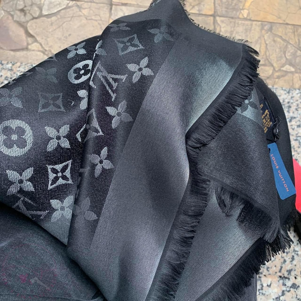 Khăn Choàng Đũi Lv Vuông 1.4m Mướt Mịn Và Sang Trọng Mẫu 5