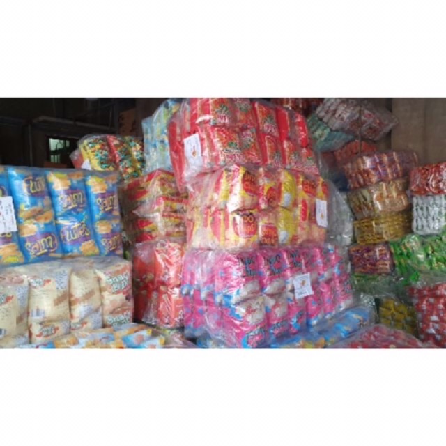 ( Hà Nội Sỉ ) Bao 10 Dây &lt;=&gt; 100 Gói Snack Bim Oishi Cỡ Lớn 40gr - 45gr Vị ngẫu nhiên