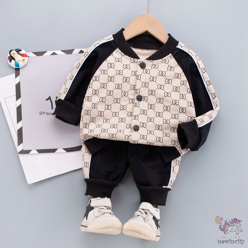 Bộ Áo Khoác Dài Tay + Quần Dài Thời Trang Cho Bé Trai