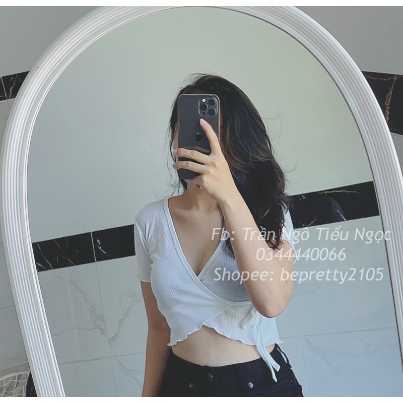 Áo croptop tay ngắn cổ tim vạt chéo