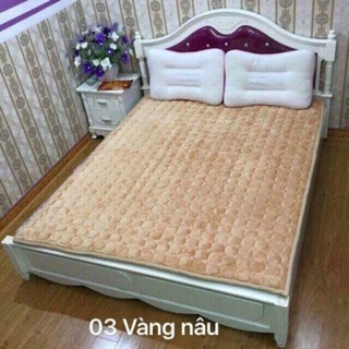 Thảm nhung trải giường