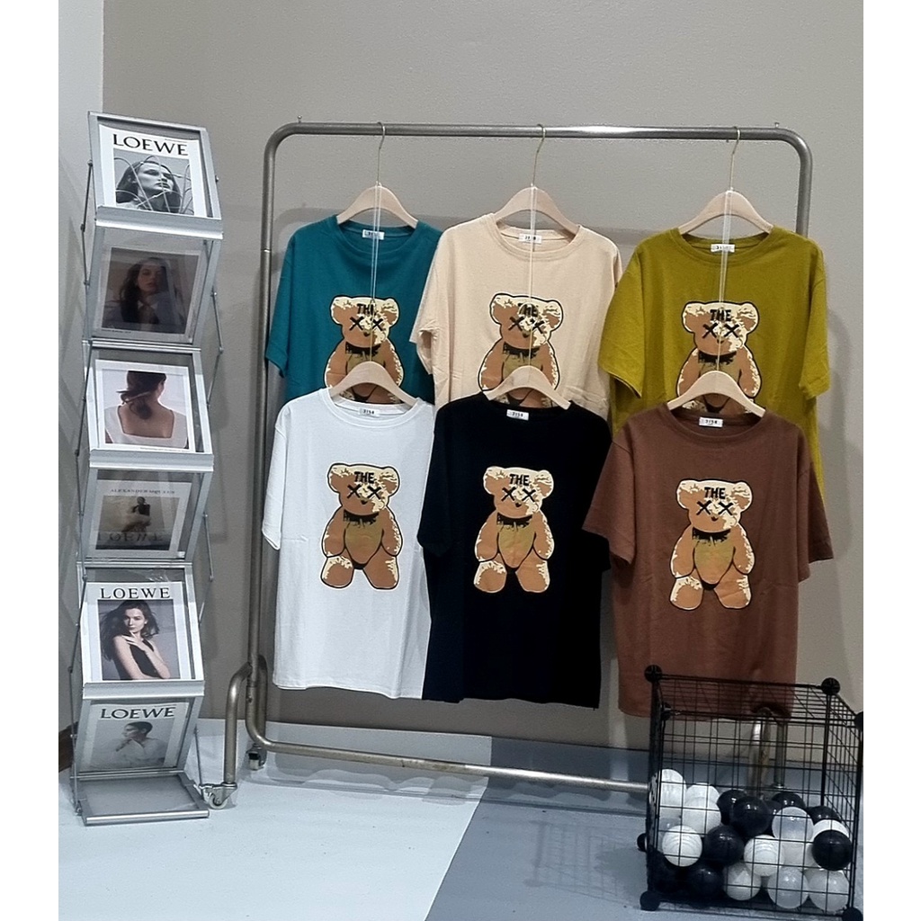 Áo phông gấu nâu mắt chéo cá tính