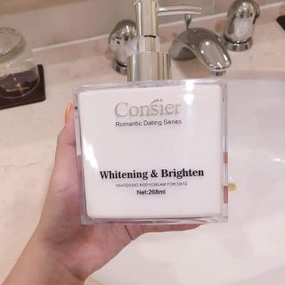 Sữa tắm trắng da Consier