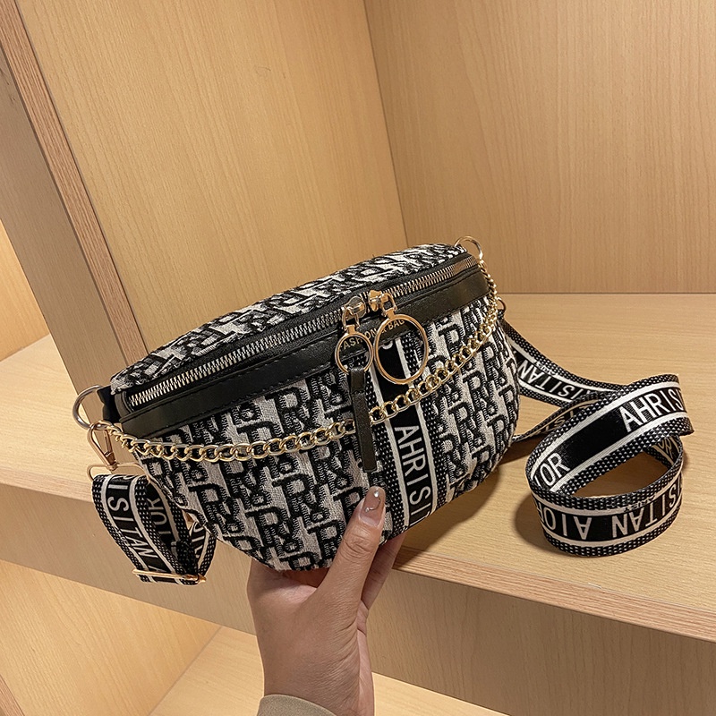 Túi Đeo Chéo Vai Có Dây Đeo Sợi Xích Thời Trang Cho Nữ fp113