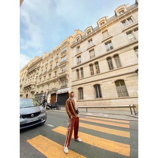 Quần Vải Kẻ 3 Sọc Ống Rộng Dáng Thể Thao Cho Nam Nữ Unisex | BigBuy360 - bigbuy360.vn