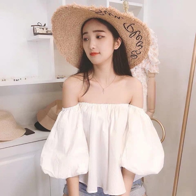 Áo trễ vai tay bồng