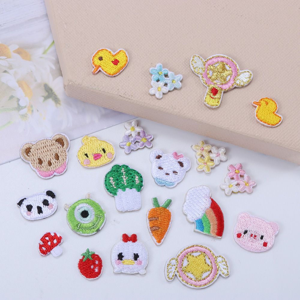 Miếng vá dán trang trí quần áo họa tiết hoạt hình xinh xắn có 21 kiểu