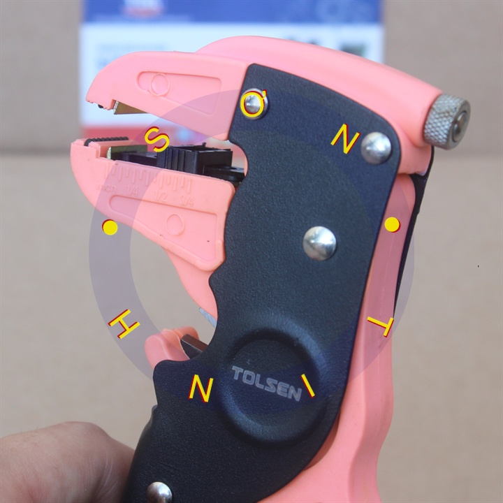 Kìm tuốt dây điện mỏ quạ 2 trong 1 Tolsen 38050