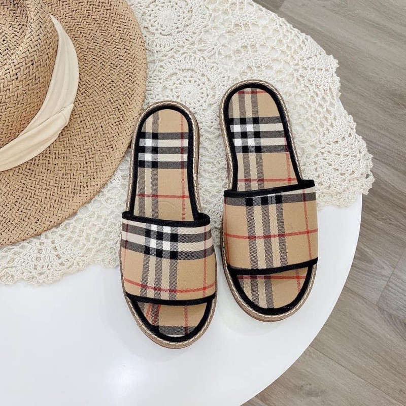 DÉP LÊ CÓI VIỀN XÍCH- KẺ BB