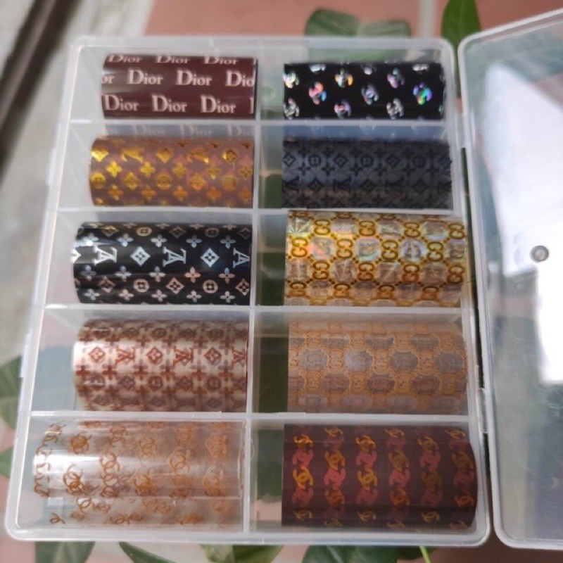 Foi logo, báo chí, hoa nail