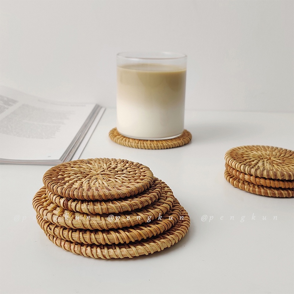 Tấm lót bàn ăn đan mây thủ công cách nhiệt dáng dày phong cách Nhật Hàn cao cấp tiện lợi