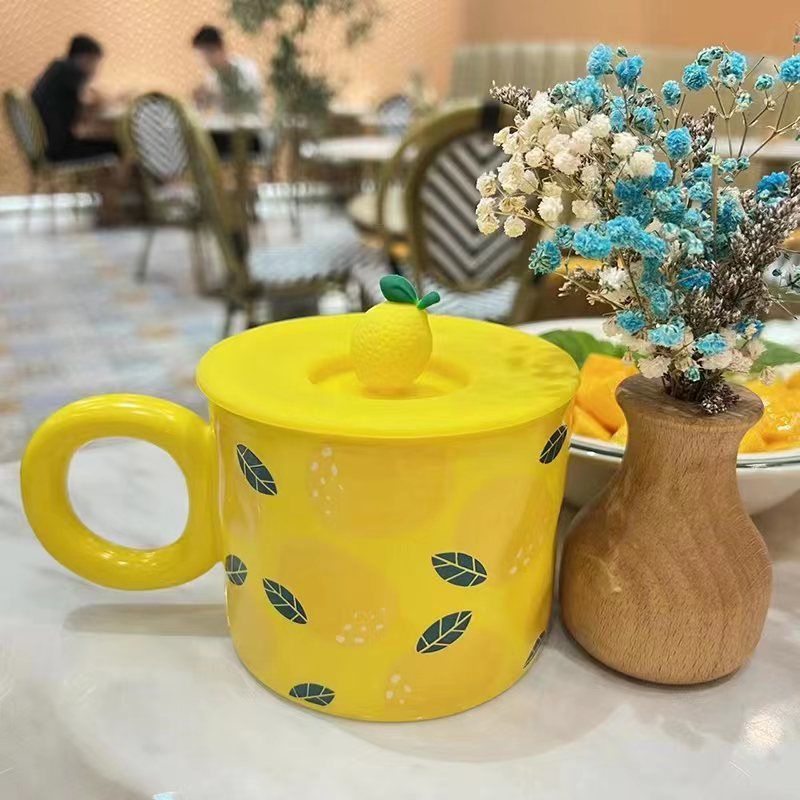 Cốc Uống Nước Bằng Sứ Có Nắp Đậy Dễ Thương Xinh Xắn Ttm206