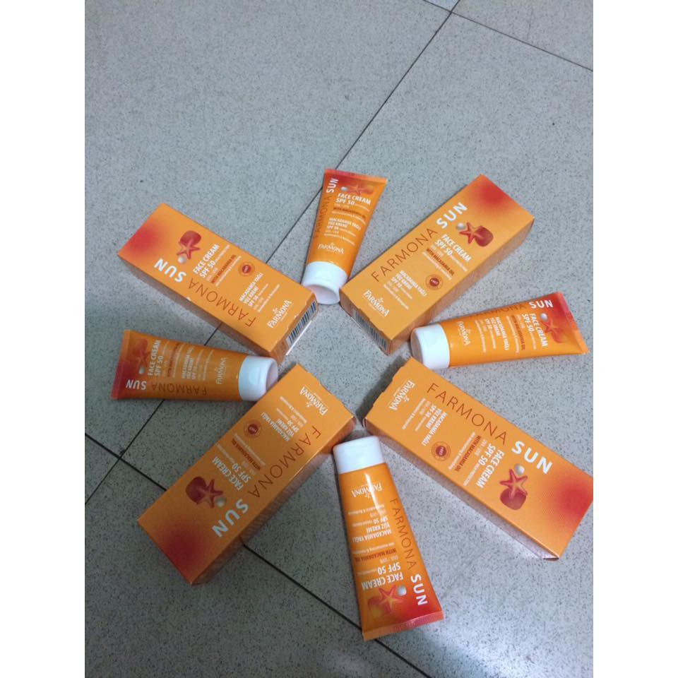 Kem Chống Nắng Kiểm Soát Dầu Farmona Sun Care Oil Free Sun Protection Tinted Cream 50ml | BigBuy360 - bigbuy360.vn