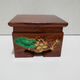 Đế gỗ vuông 14x14x7 cm