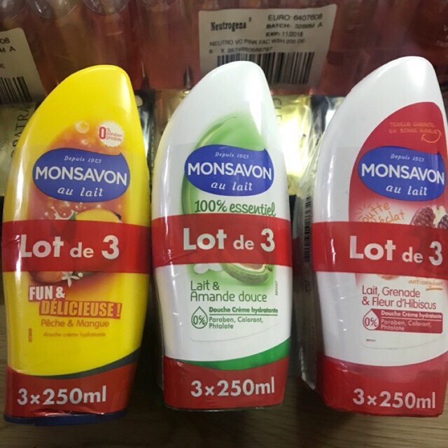 Sữa tắm MONSAVON