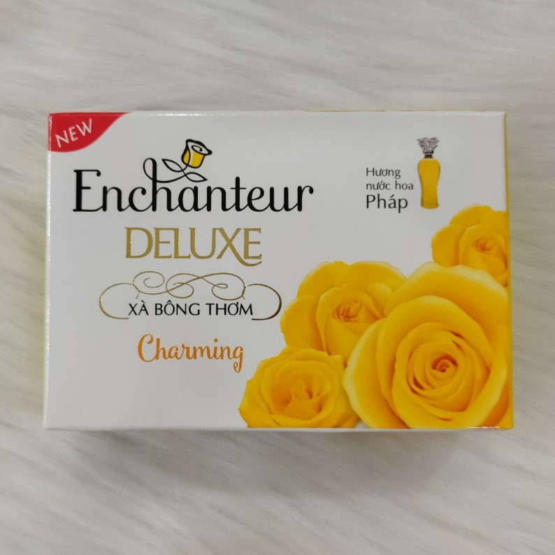 Xà bông cục Enchanteur màu vàng