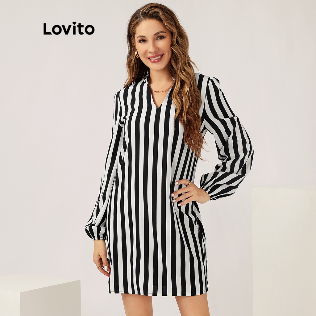Lovito Váy sơ mi dài tay có sọc thường có sọc L21LT030 (Đen và Trắng)